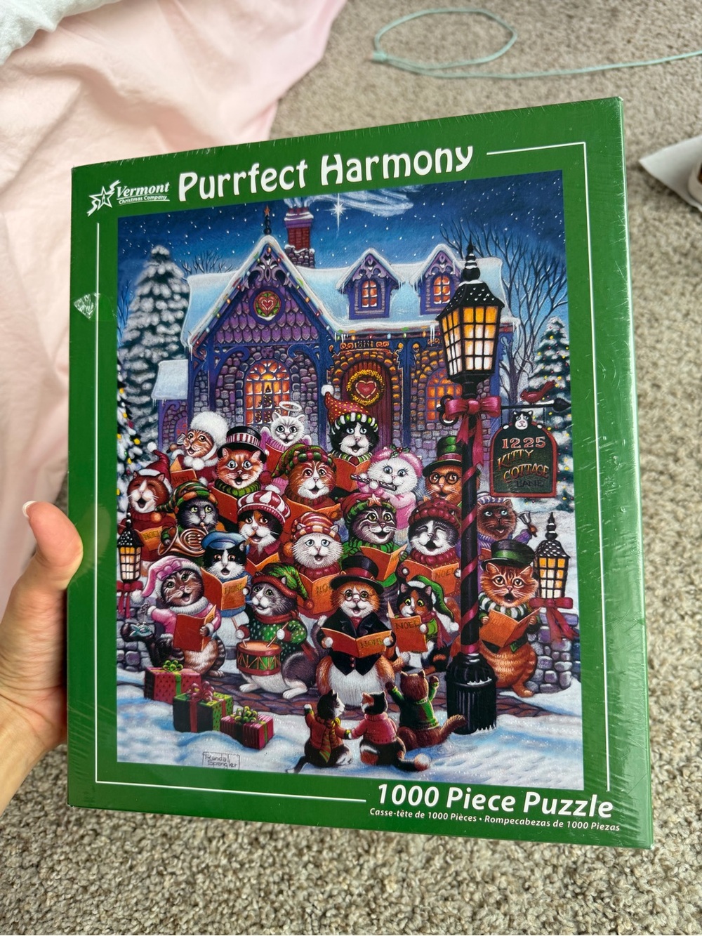 Vermont Christmas Company Purrfect Harmony 1000-Piece Jigsaw Puzzle made in USA
